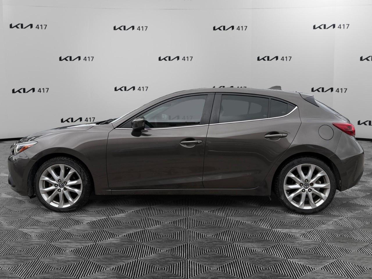 2014 Mazda MAZDA3 4dr HB Sport Auto GT-SKY Photo