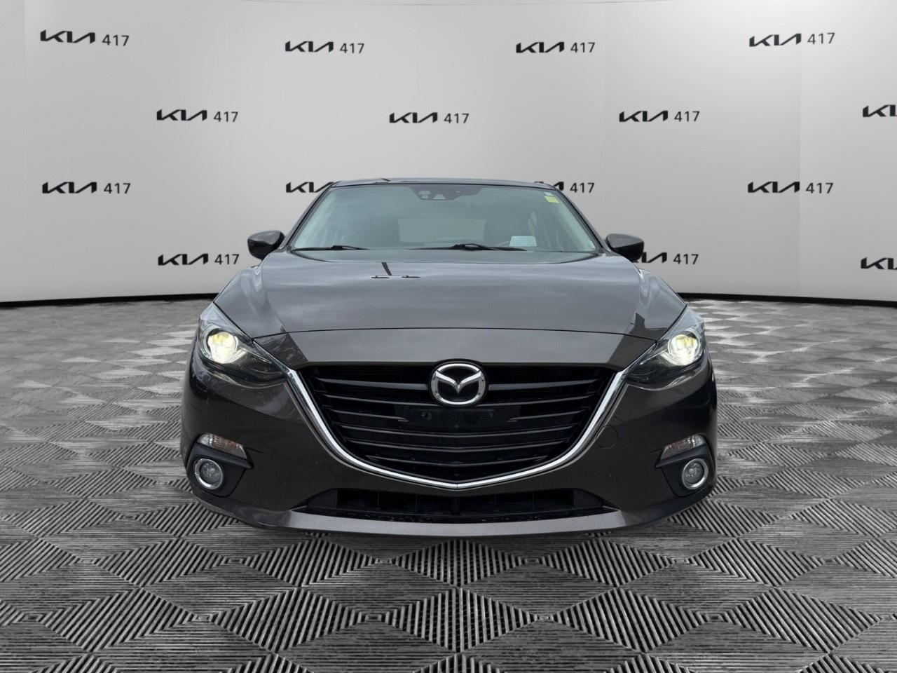 2014 Mazda MAZDA3 4dr HB Sport Auto GT-SKY Photo