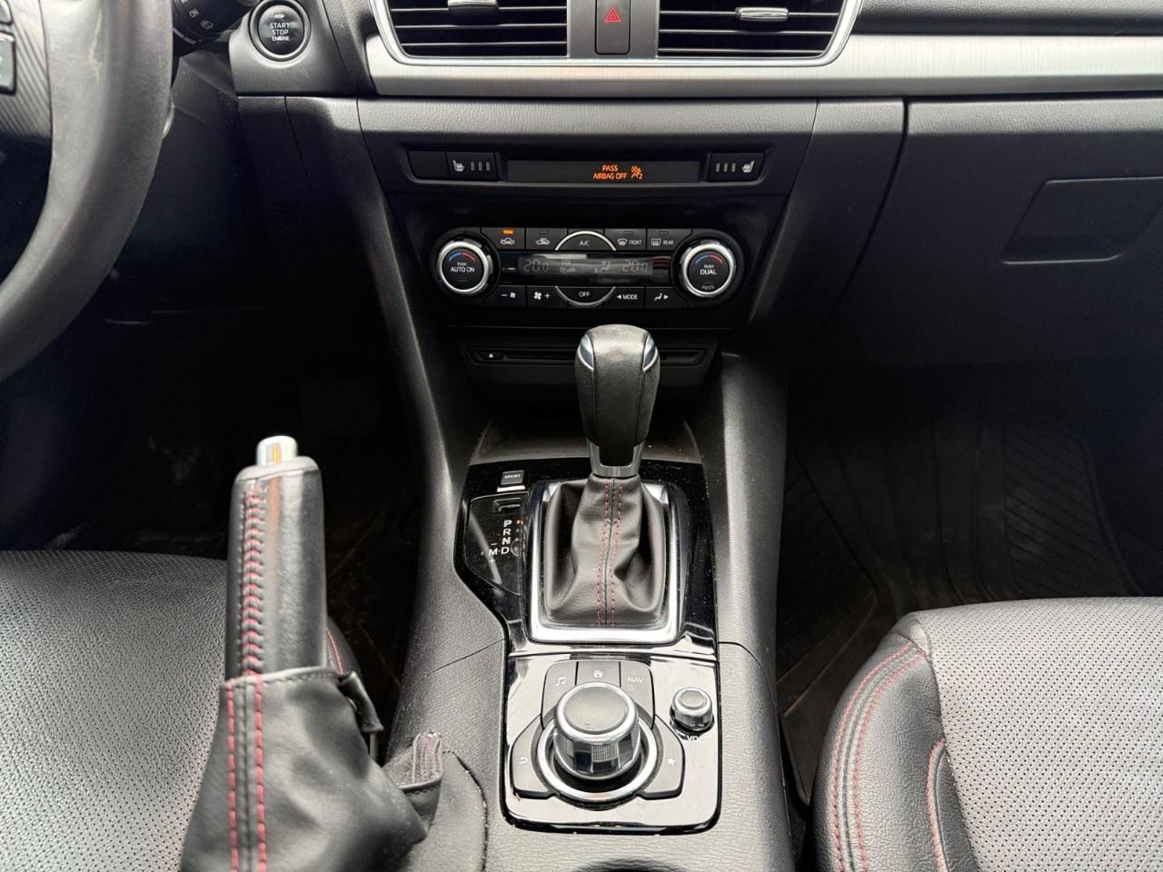 2014 Mazda MAZDA3 4dr HB Sport Auto GT-SKY Photo