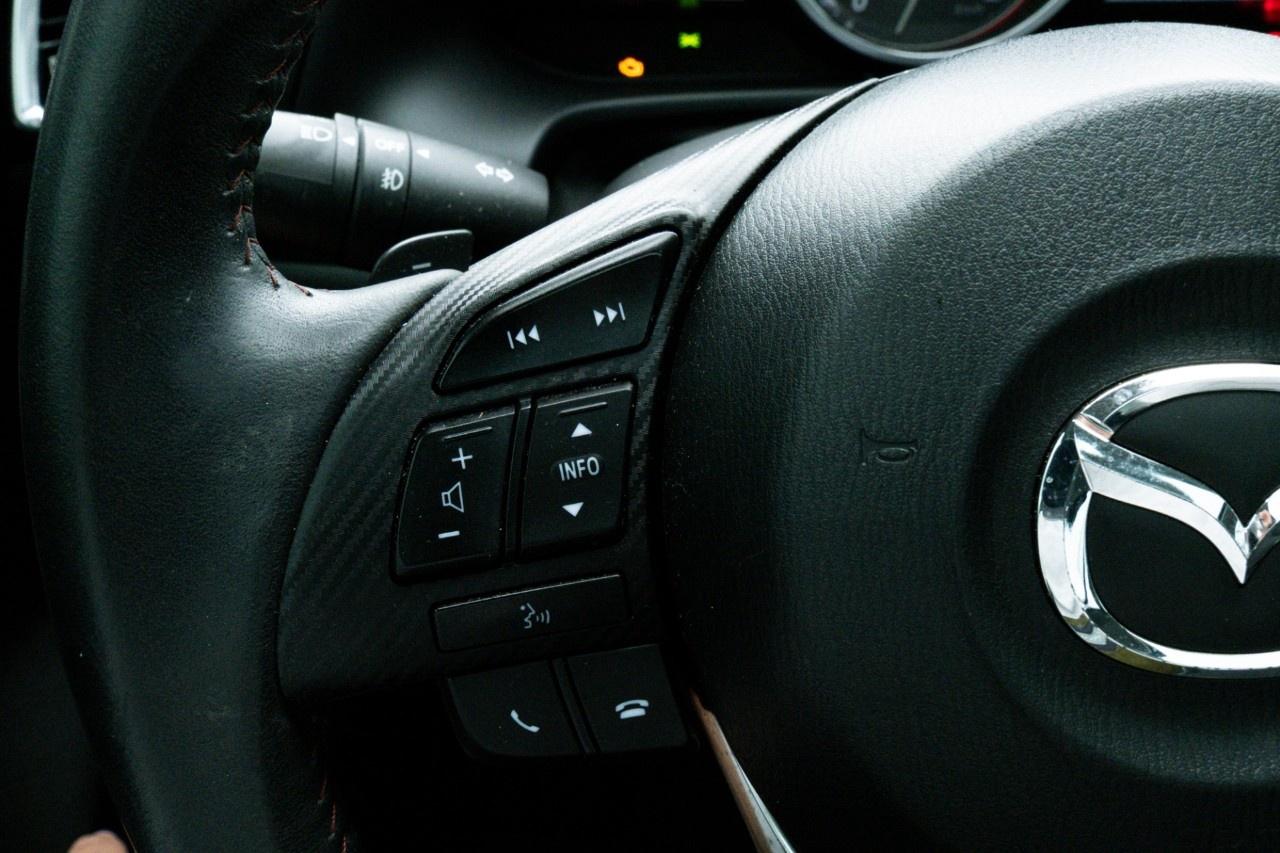 2014 Mazda MAZDA3 4dr HB Sport Auto GT-SKY Photo