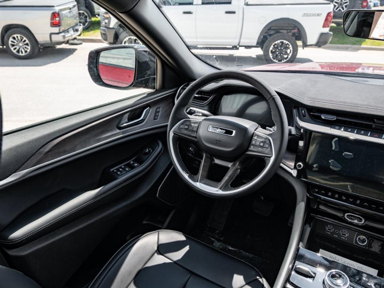 2026 Jeep Grand Cherokee L Limited Photo