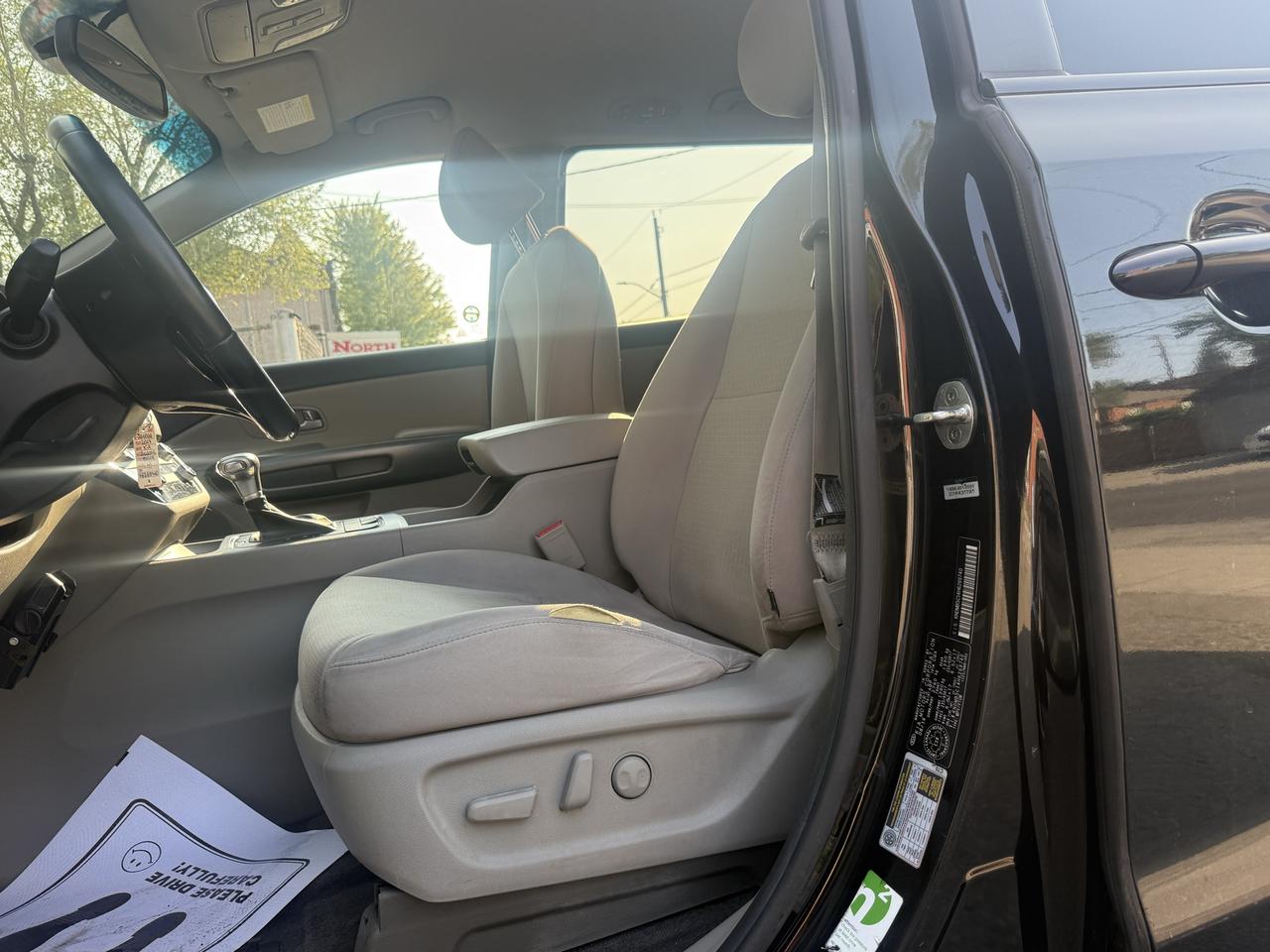 2017 Kia Sedona LX Photo