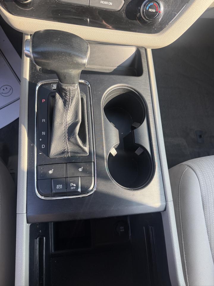 2017 Kia Sedona LX Photo