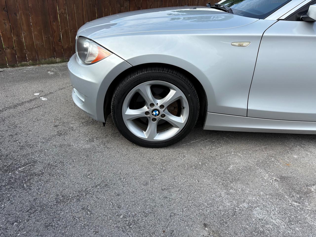 2008 BMW 1 Series 128i Photo3