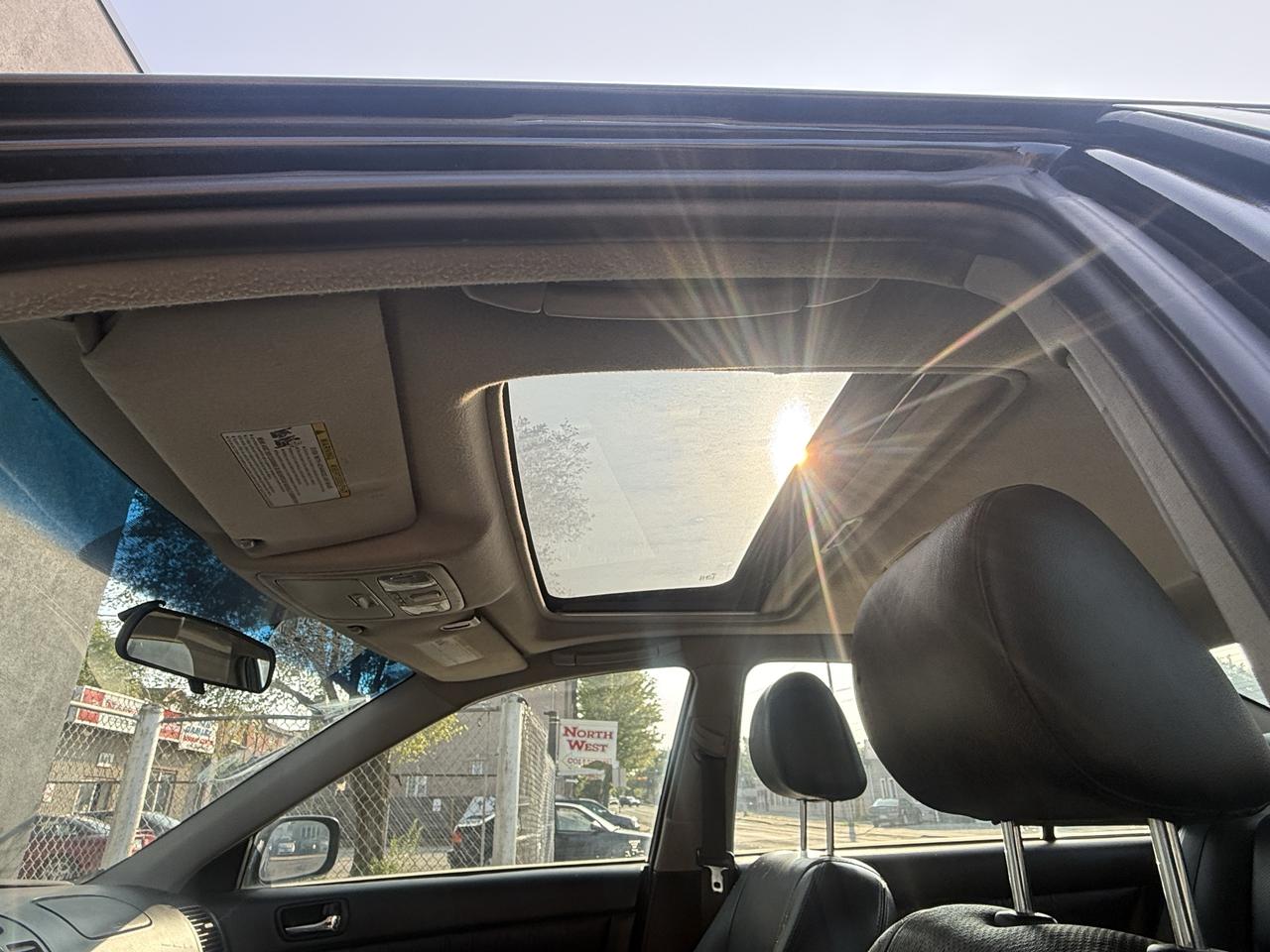 2005 Toyota Camry SE Photo
