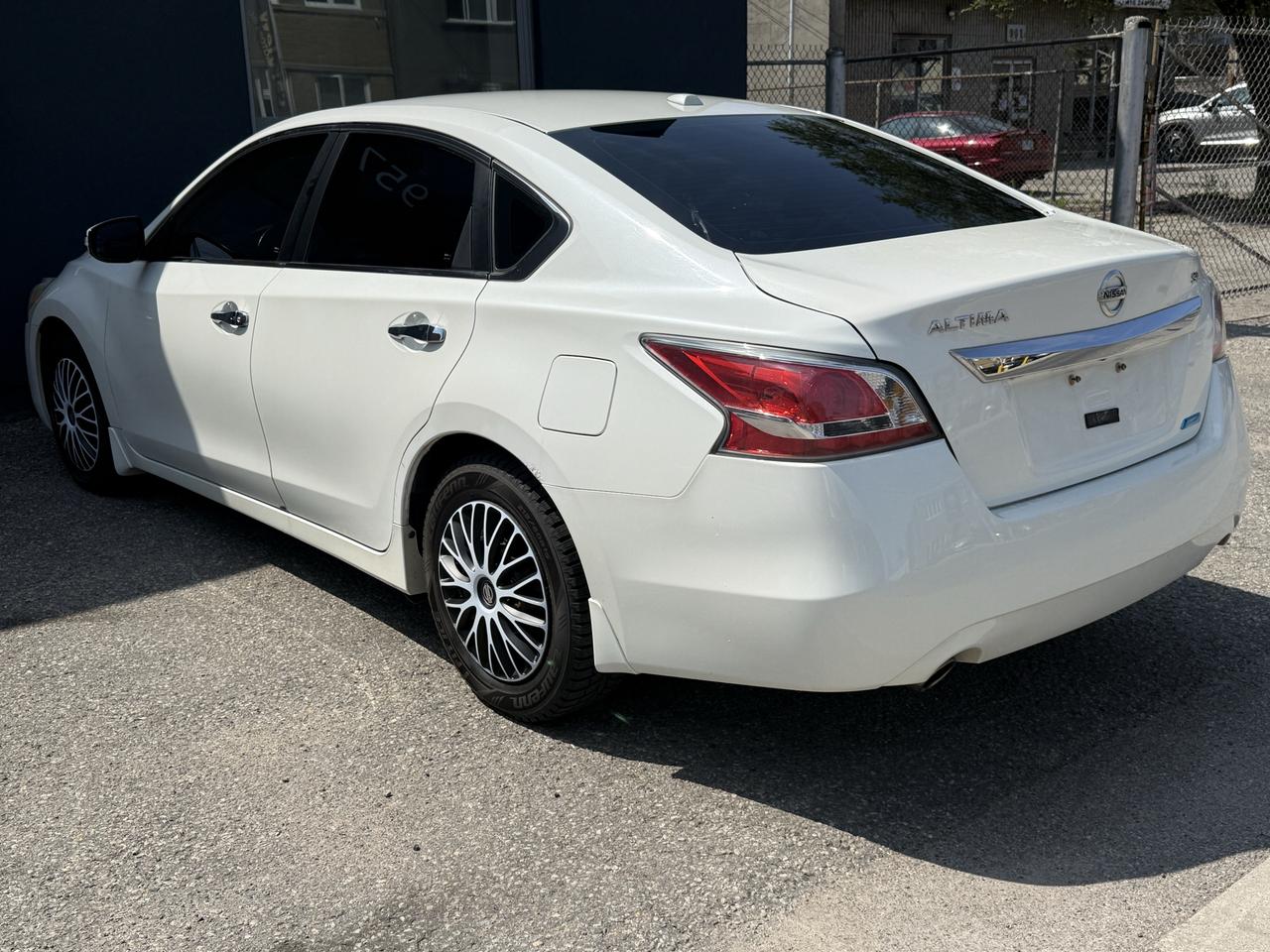 2015 Nissan Altima 2.5 S Photo