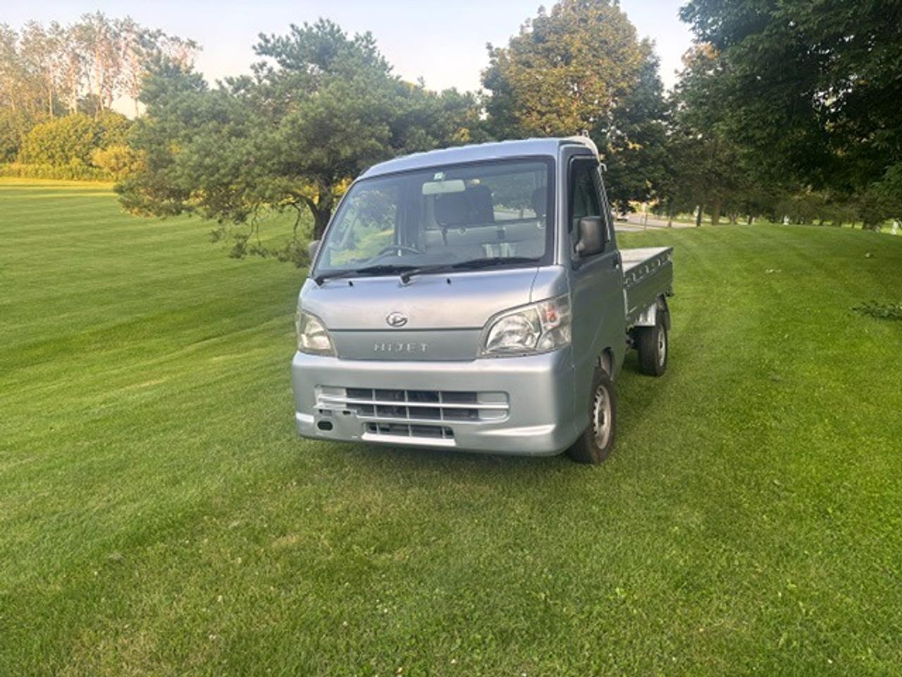 2010 Daihatsu Hijet DUMP TRUCK Photo