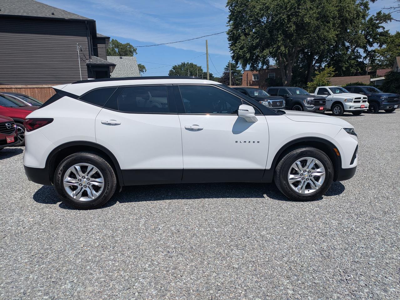 2021 Chevrolet Blazer AWD 4dr LT Photo