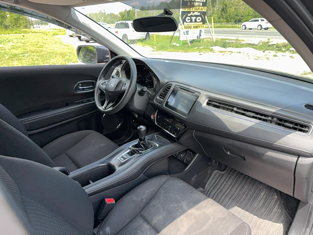 2016 Honda HR-V EX Photo