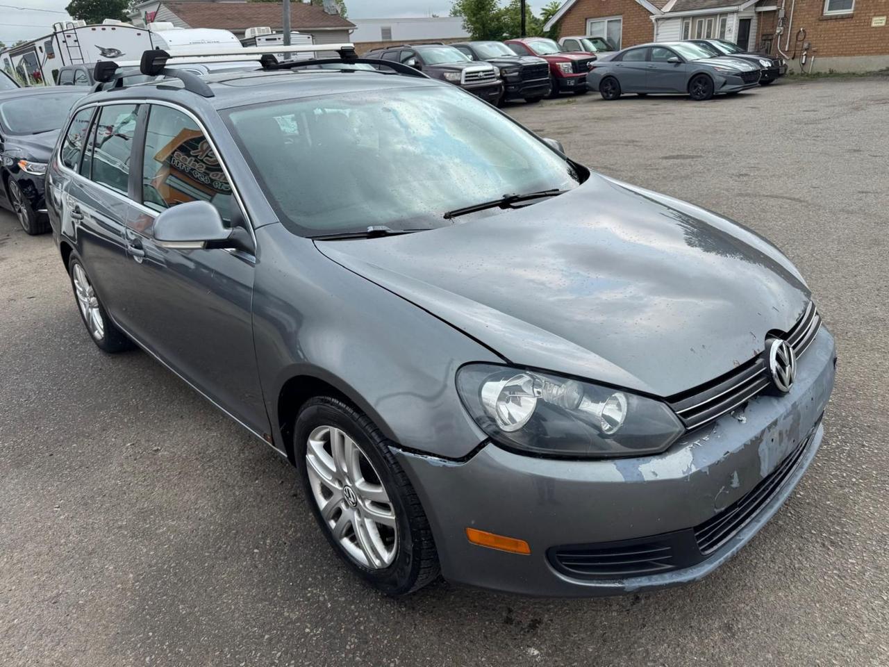 2011 Volkswagen Golf Wagon Trendline, RUNS WELL, AS IS Photo