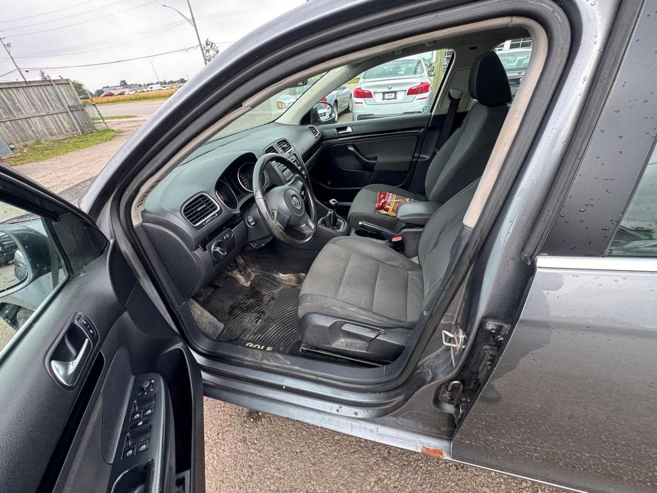 2011 Volkswagen Golf Wagon Trendline, RUNS WELL, AS IS Photo