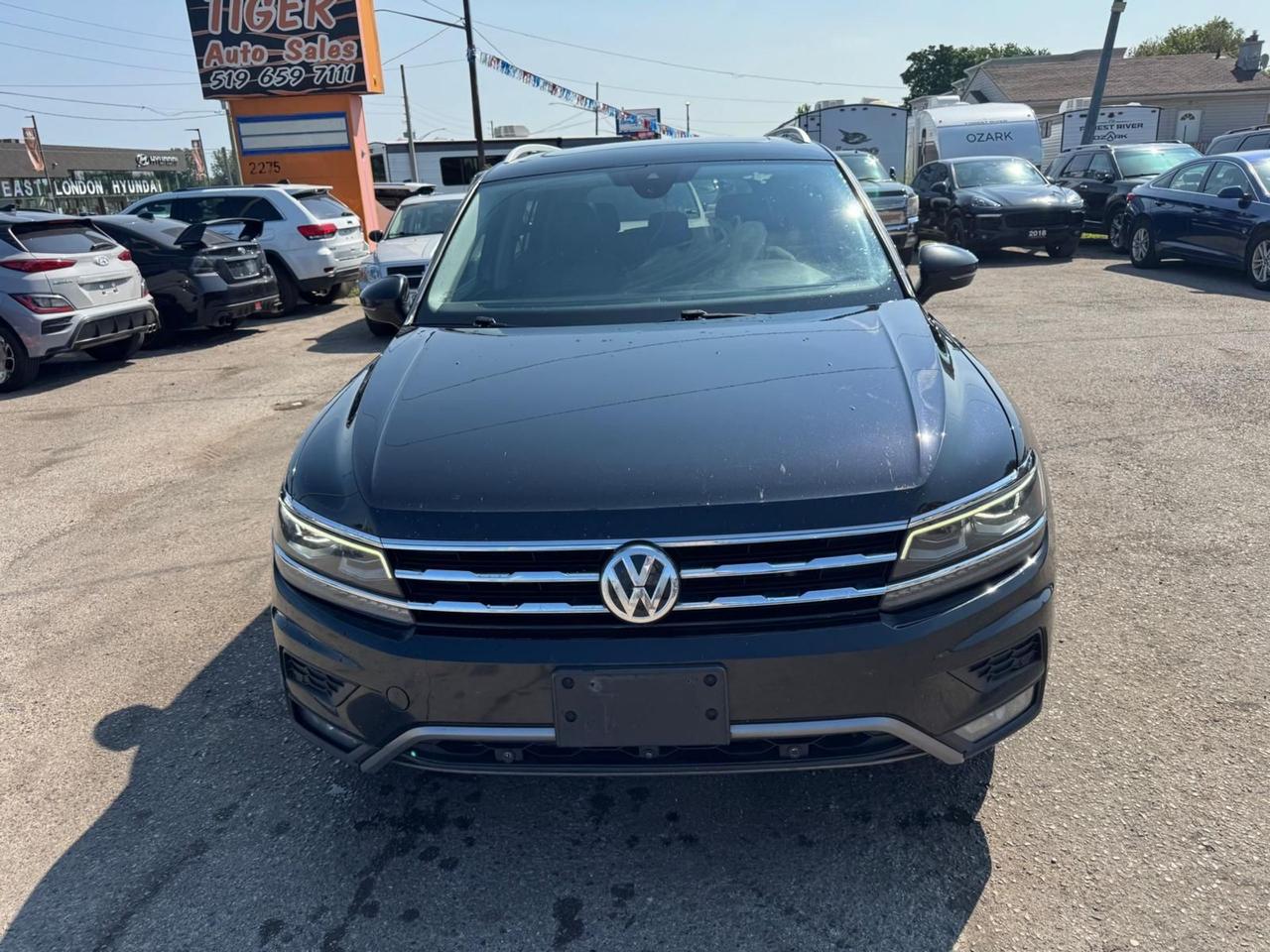 2018 Volkswagen Tiguan HIGHLINE, LEATHER, AUTO, ALLOYS, 4 CYL, CERTIFIED Photo