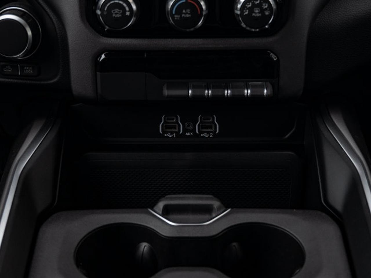 2027 RAM 1500 Big Horn Photo