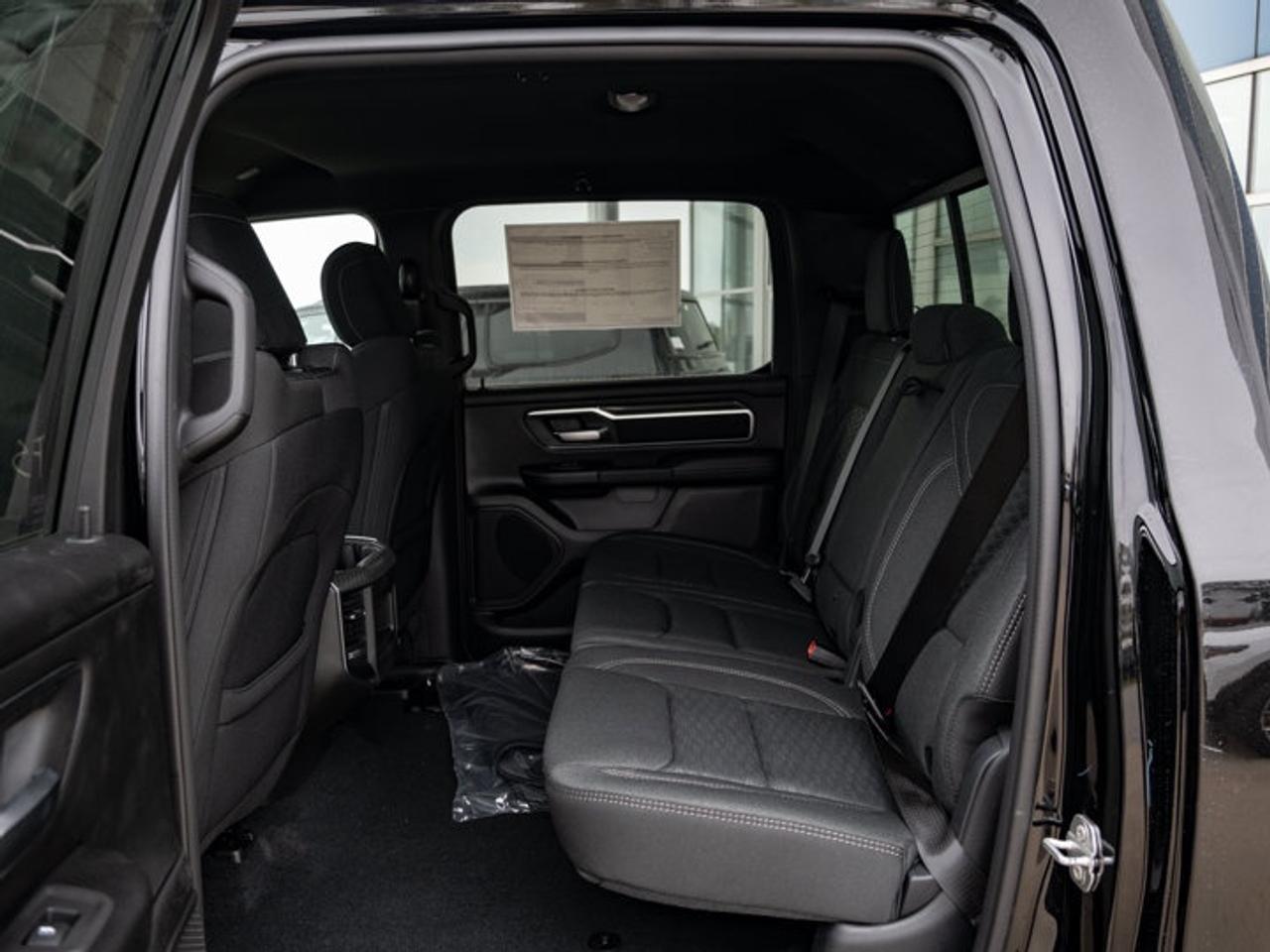 2027 RAM 1500 Big Horn Photo