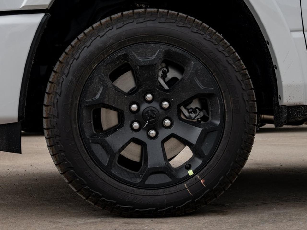 2027 RAM 1500 Big Horn Photo