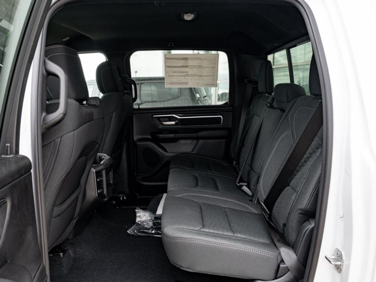 2027 RAM 1500 Big Horn Photo