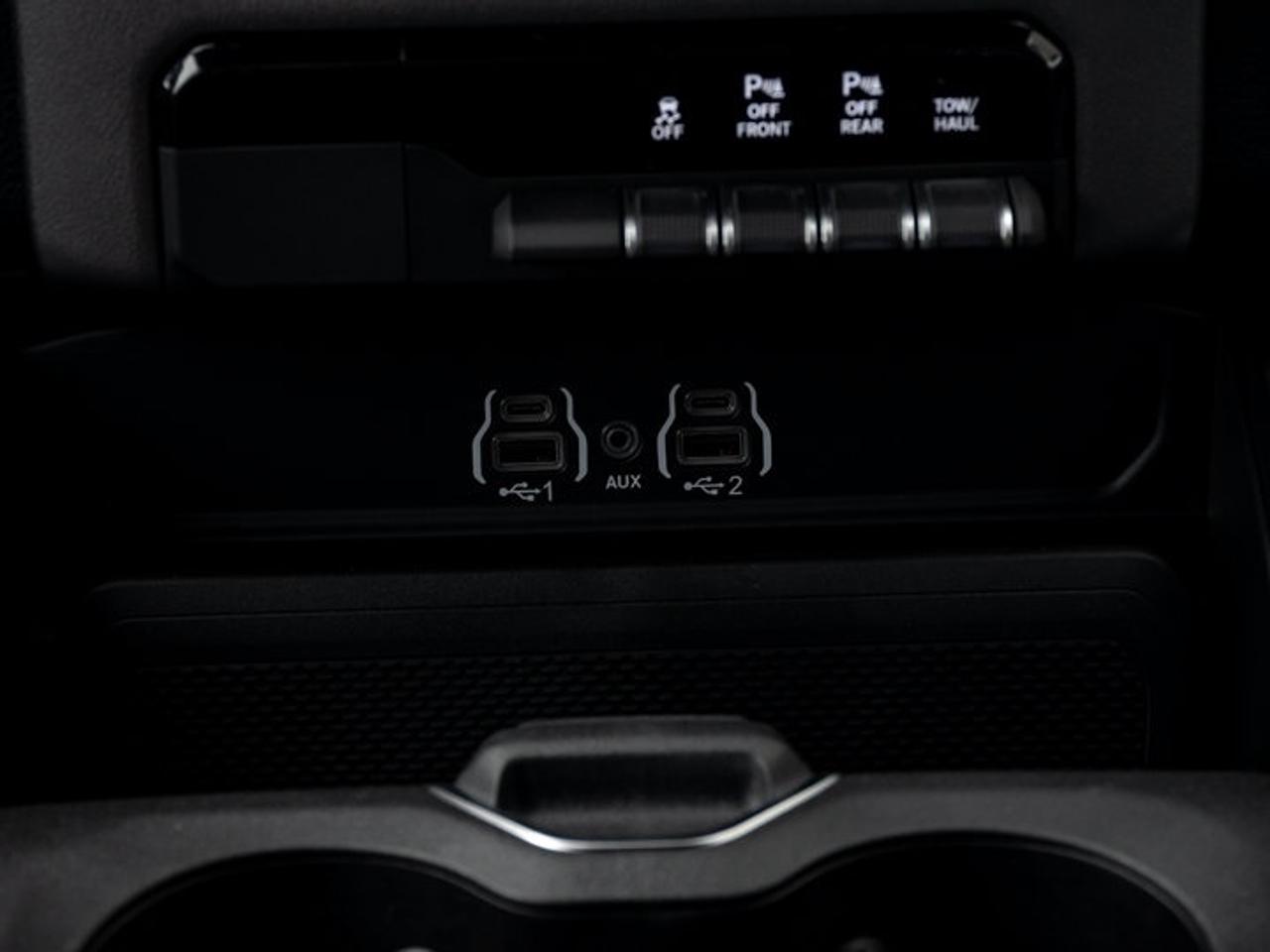 2027 RAM 1500 Big Horn Photo