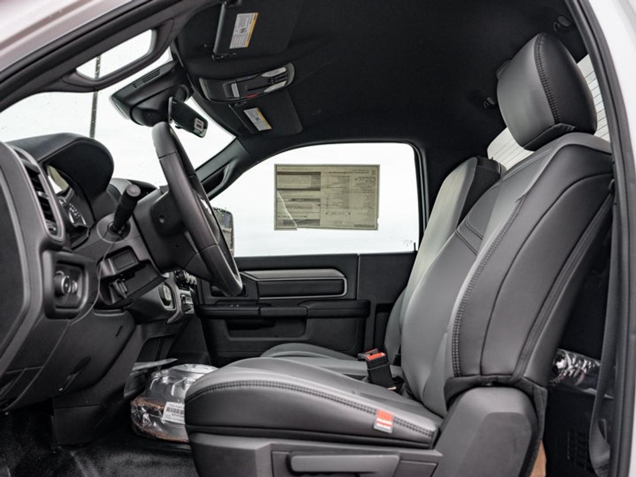 2027 RAM 5500 Chassis Tradesman Photo