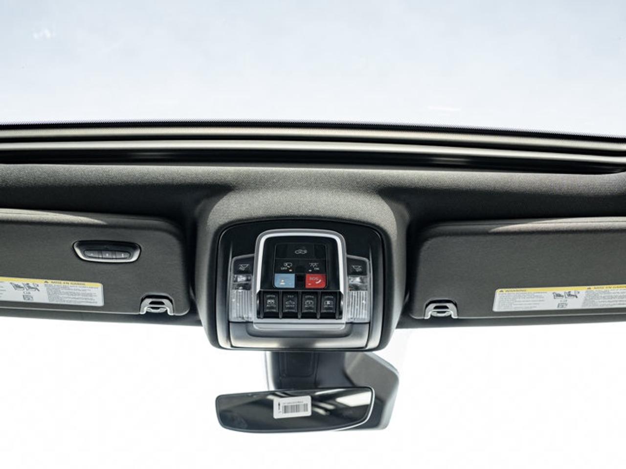 2027 RAM 1500 Rebel Photo