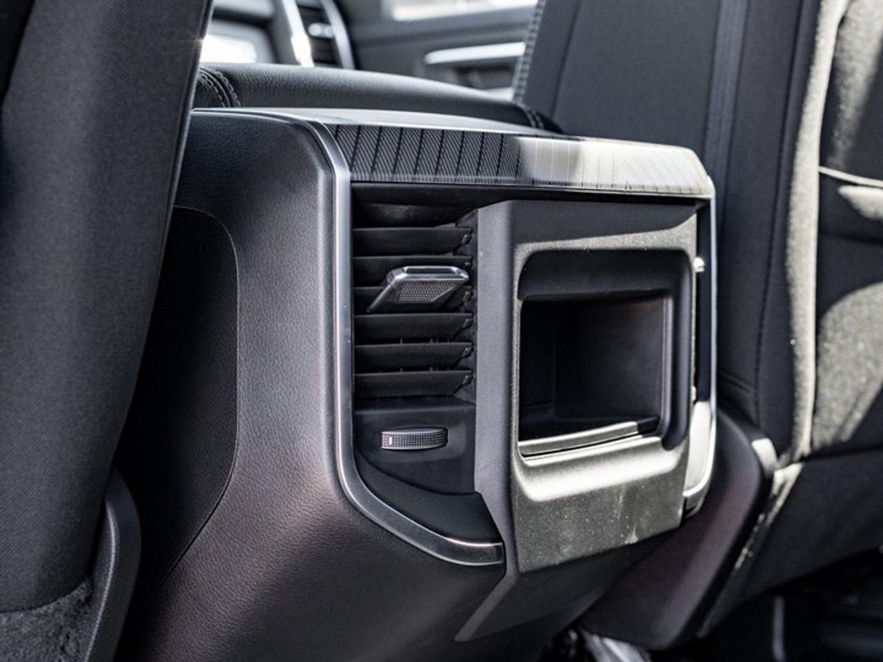 2027 RAM 1500 Big Horn Photo