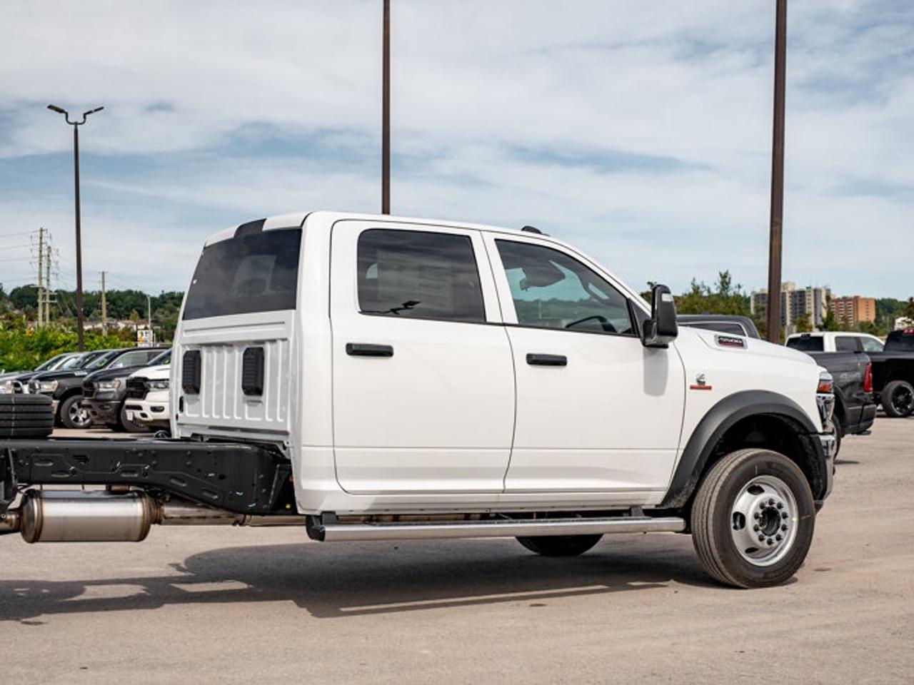 2027 RAM 5500 Chassis Tradesman Photo