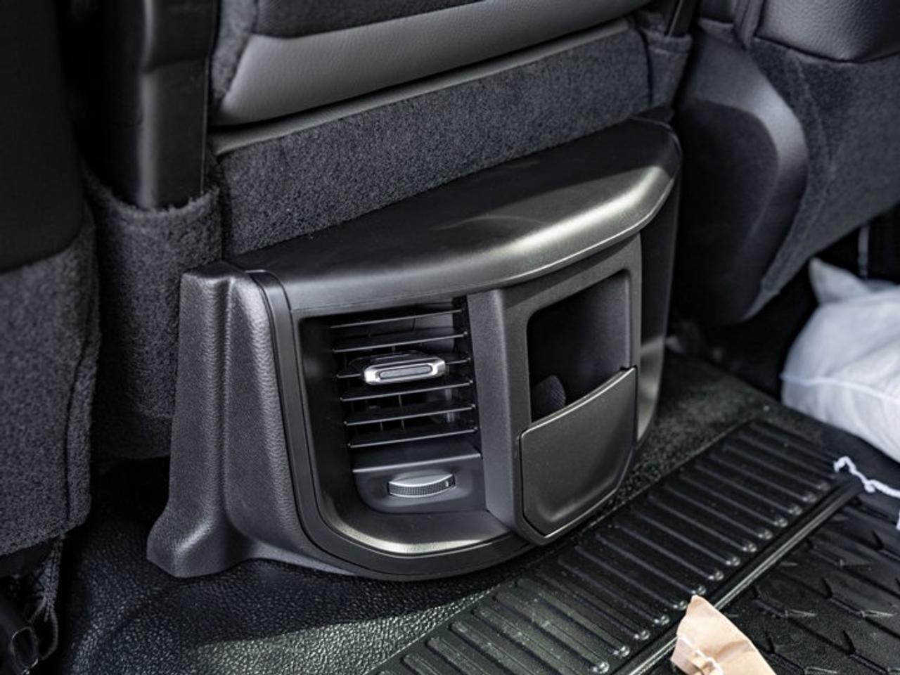 2027 RAM 5500 Chassis Tradesman Photo