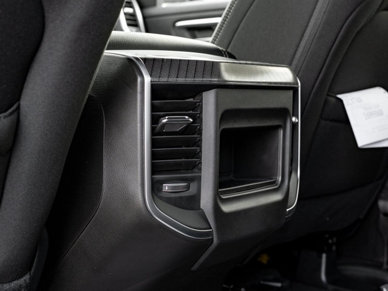 2027 RAM 1500 Big Horn Photo