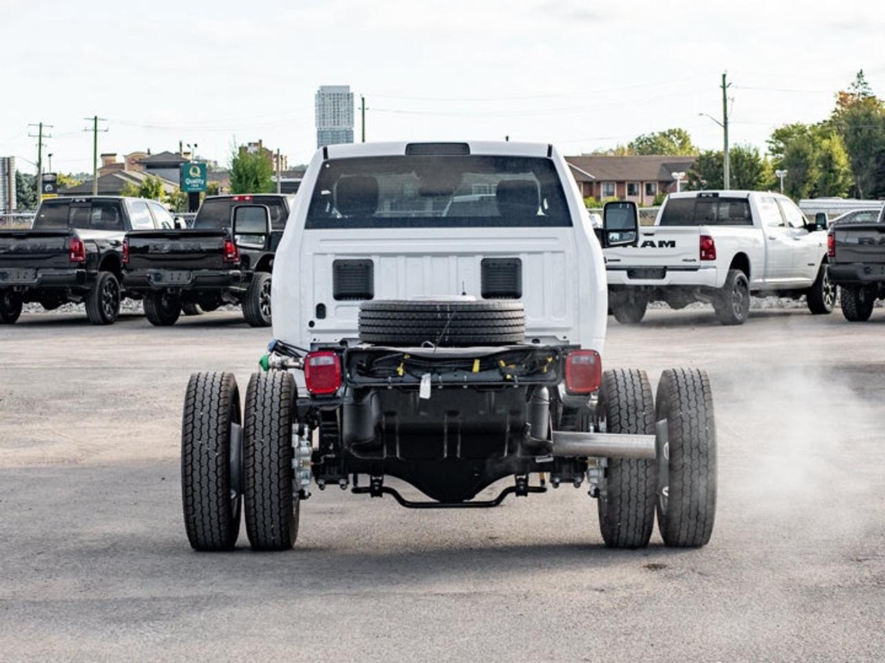 2027 RAM 5500 Chassis Tradesman Photo