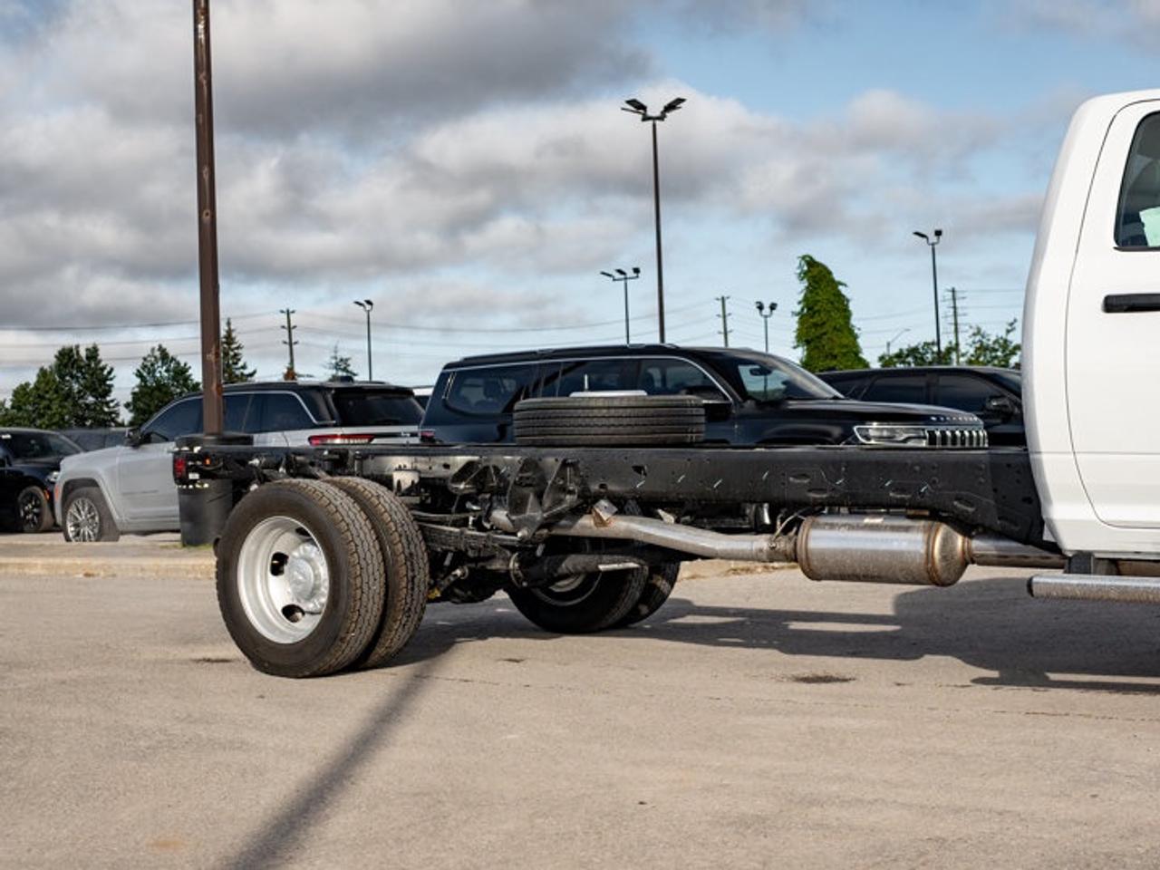 2027 RAM 5500 Chassis Tradesman Photo
