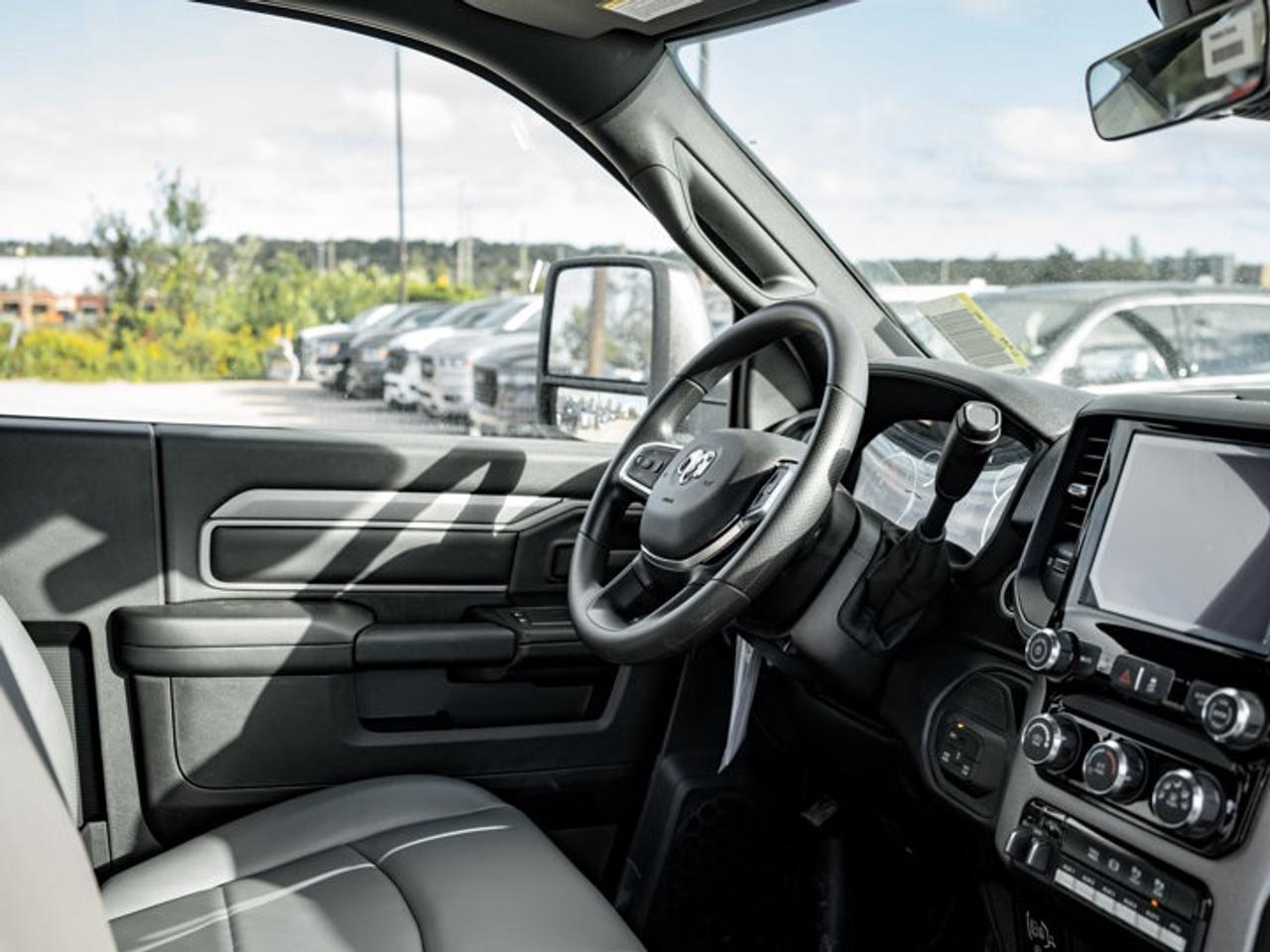 2027 RAM 5500 Chassis Tradesman Photo
