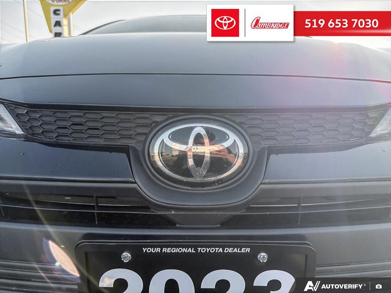 2023 Toyota Corolla LE Photo