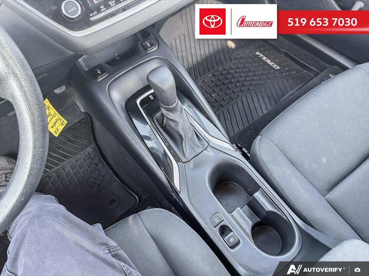 2023 Toyota Corolla LE Photo