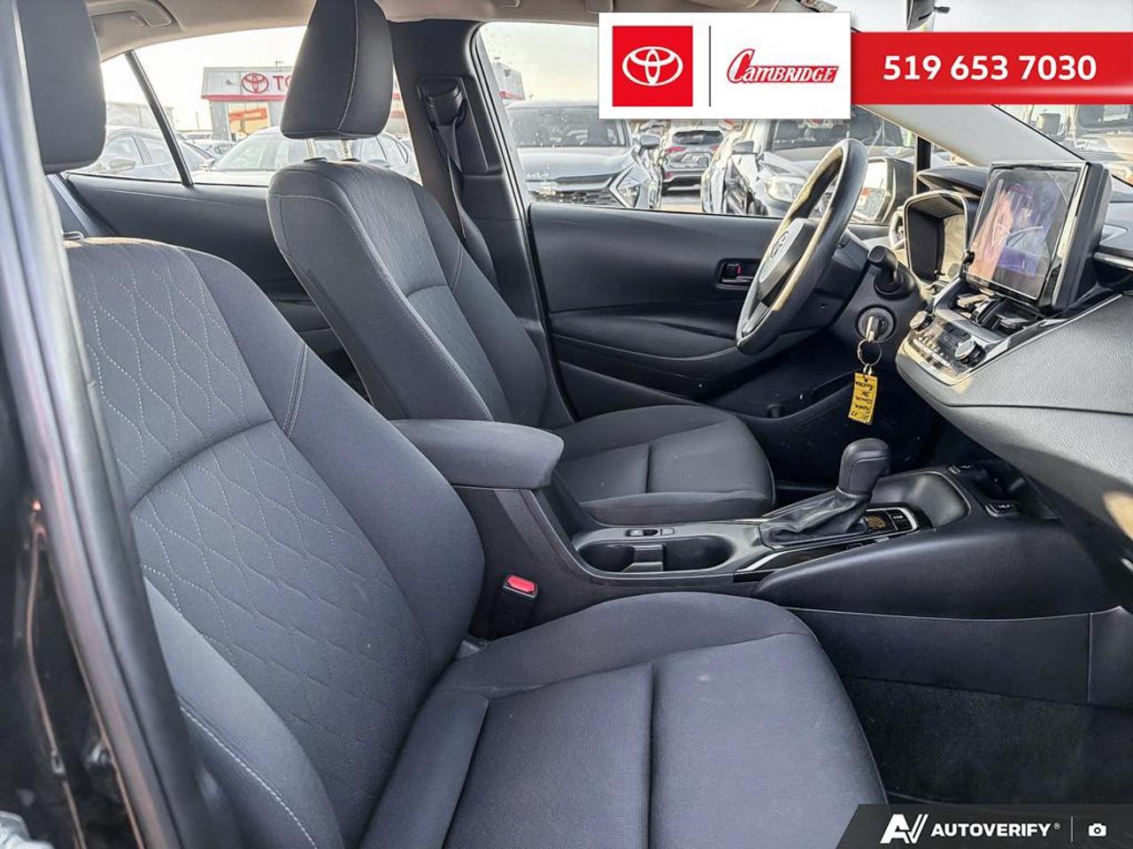2023 Toyota Corolla LE Photo
