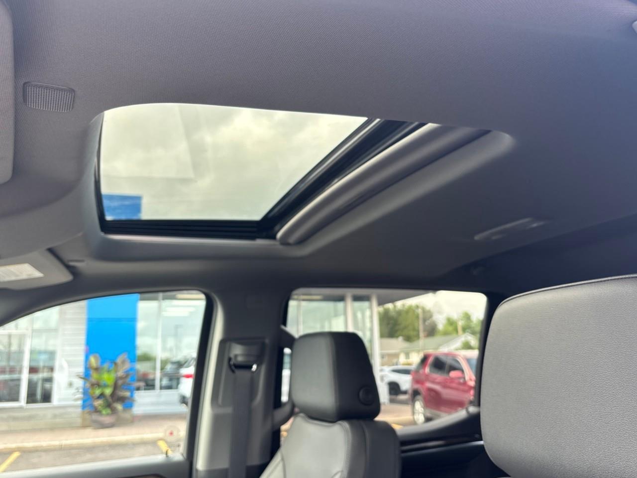 2026 GMC Sierra 1500 Elevation New 5 Passenger V8 Crew Cab 4X4 Truck with Leather Package, Heated Front Seats, Heated Steering Wheel, Power Sunroof, Hard Folding Tonneau Cover and a 13.4 Diagonal Touchscreen Radio with Google Built Photo