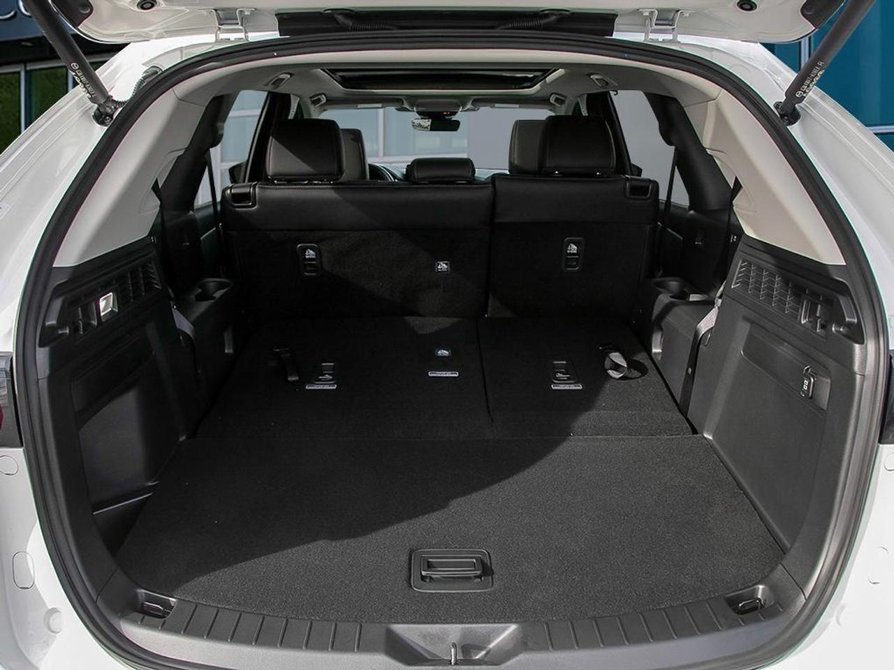2026 Mazda CX-90 MHEV GT 0.99% Lease APR, 1% Owner loyalty and $1500 Event Fund Photo