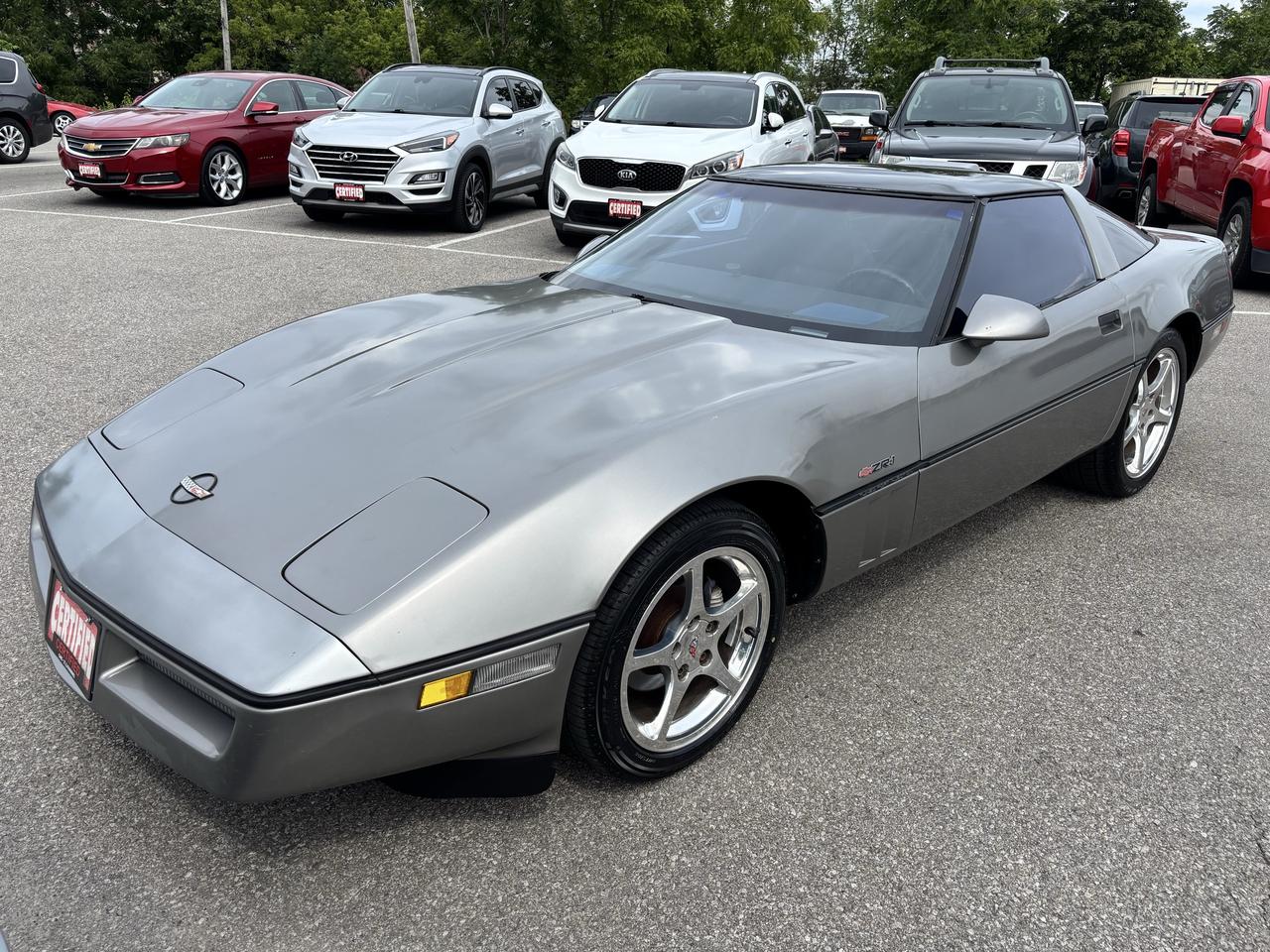 1986 Chevrolet Corvette ** NEW TIRES, TARGA TOP ** Photo2