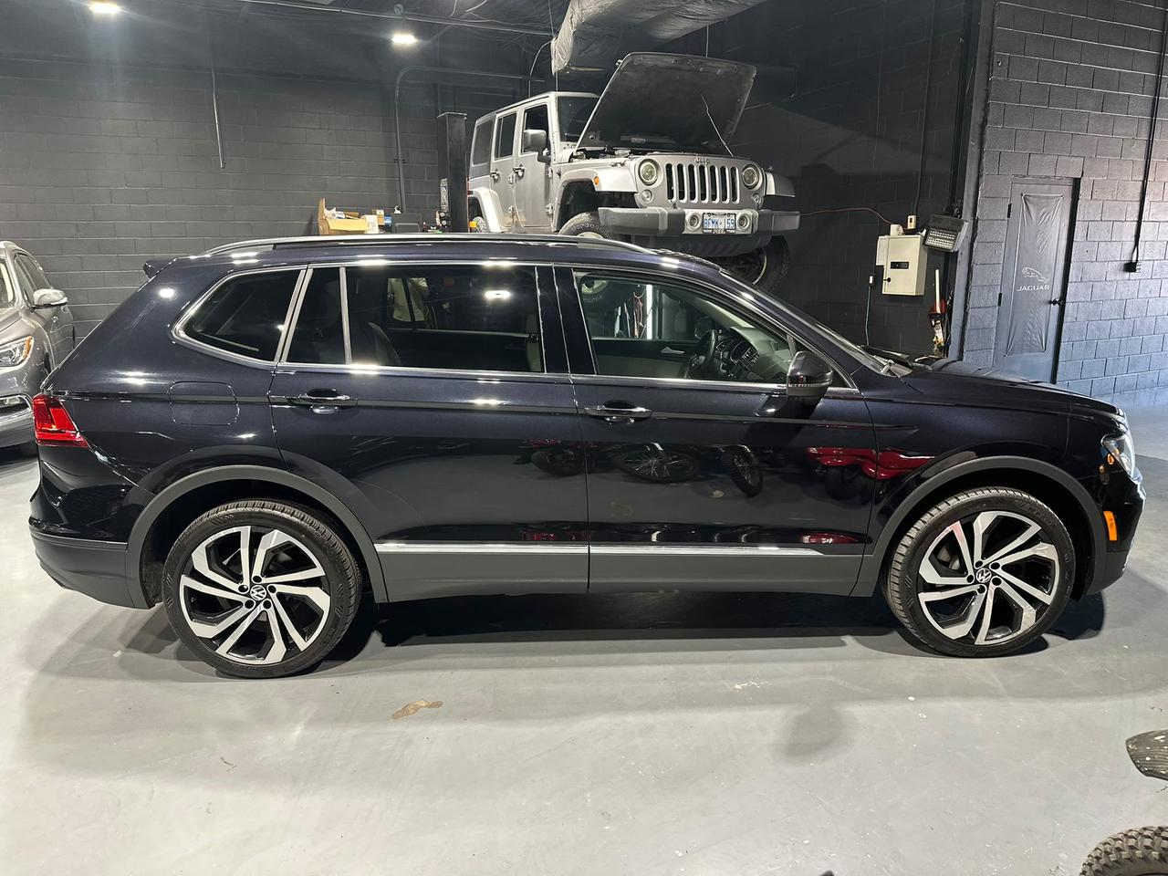 2020 Volkswagen Tiguan 4Motion - Photo #8