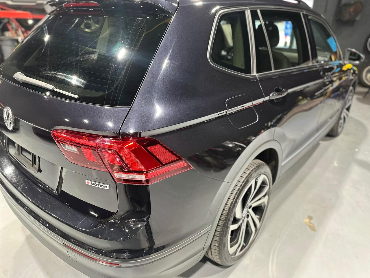 2020 Volkswagen Tiguan 4Motion Photo
