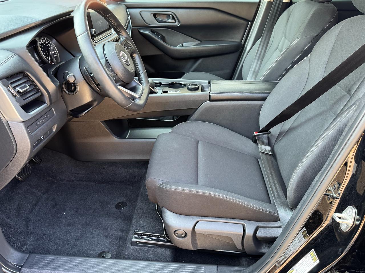 2024 Nissan Rogue S AWD+ONE OWNER+CLEAN CARFAX Photo