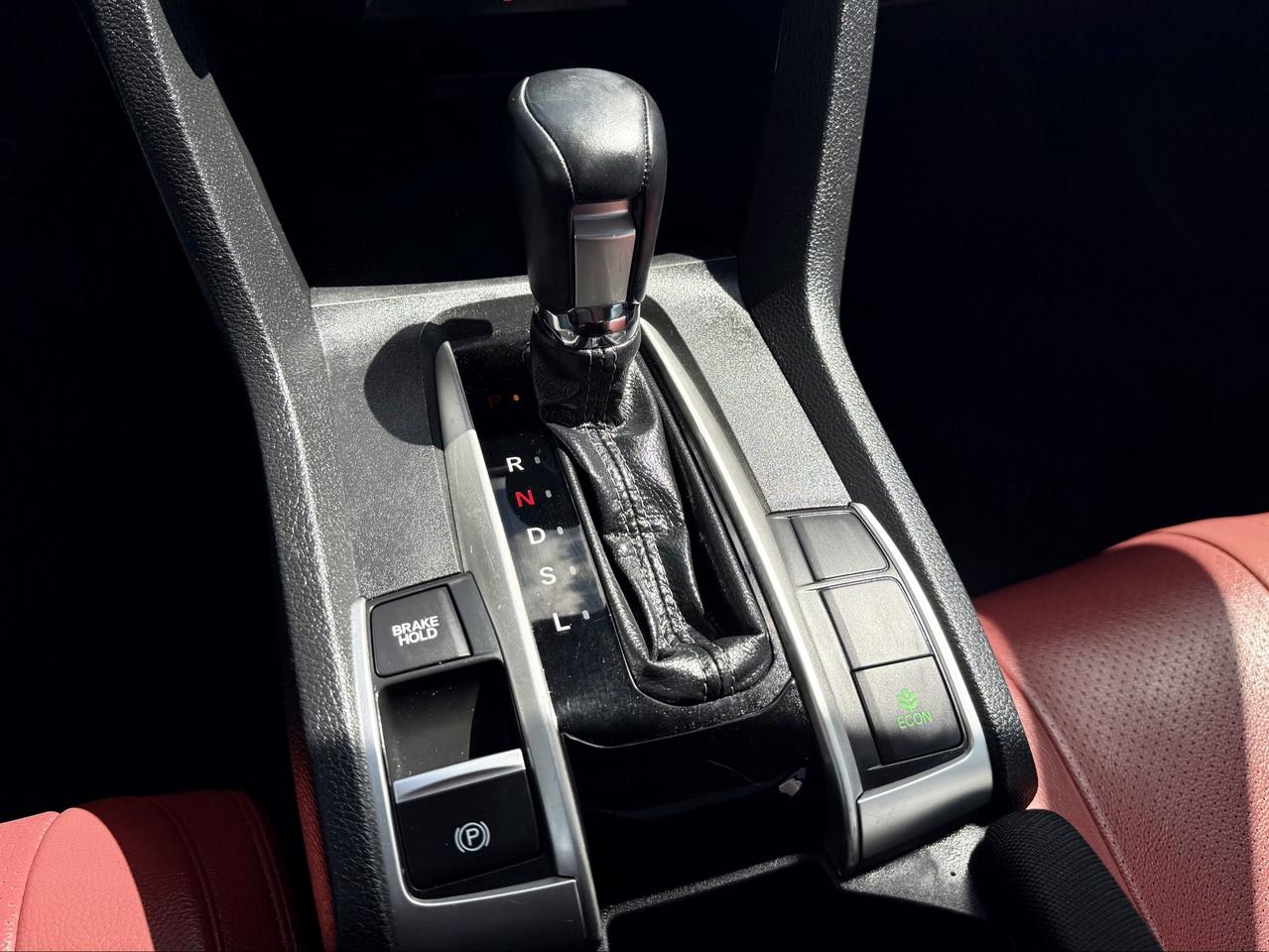 2017 Honda Civic FINANCING AVAILABLE Photo12