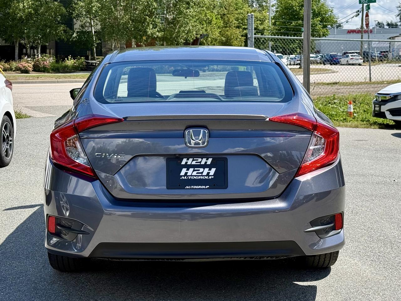 2017 Honda Civic FINANCING AVAILABLE Photo6