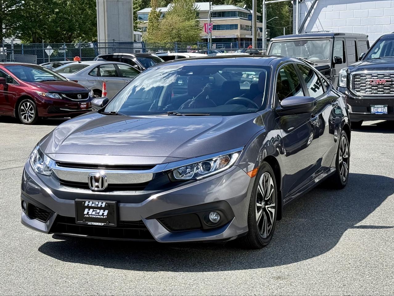 2017 Honda Civic FINANCING AVAILABLE Photo1