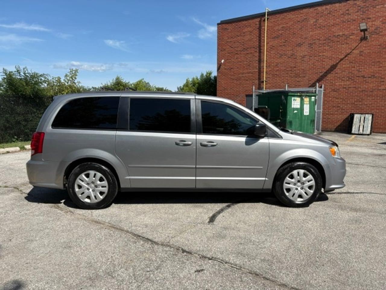 2016 Dodge Grand Caravan SXT ONLY 82KM-FULL STOW N GO-TOW PKG-1 OWNER Photo
