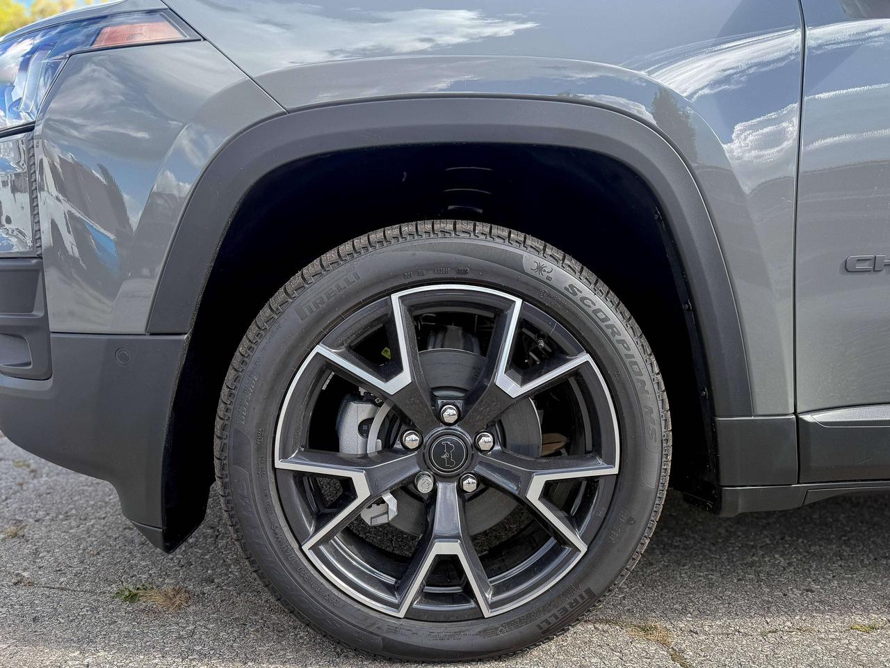 2026 Jeep Cherokee Overland 4x4 Photo