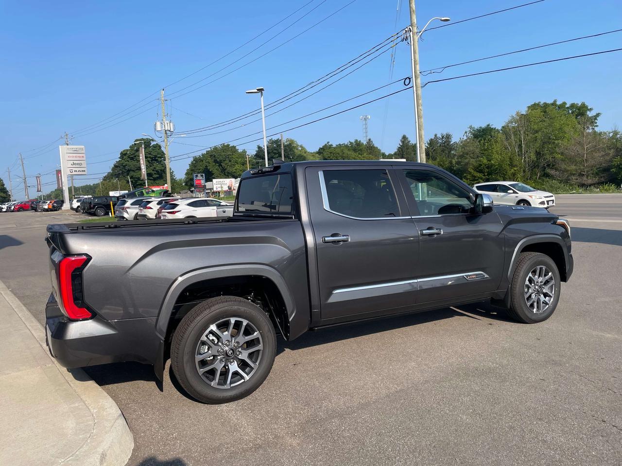 2026 Toyota Tundra Platinum Hybrid Photo3