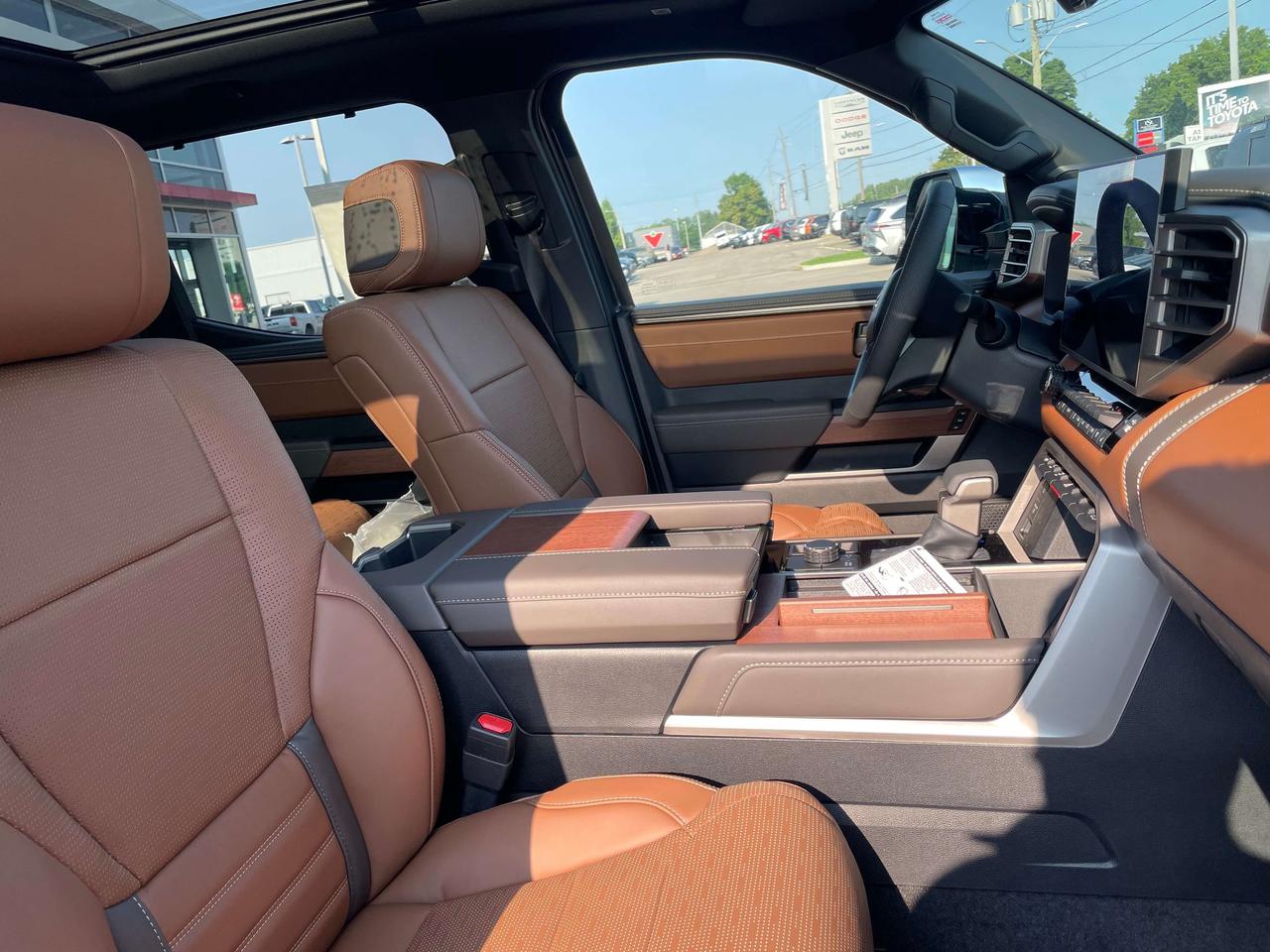 2026 Toyota Tundra Platinum Hybrid Photo
