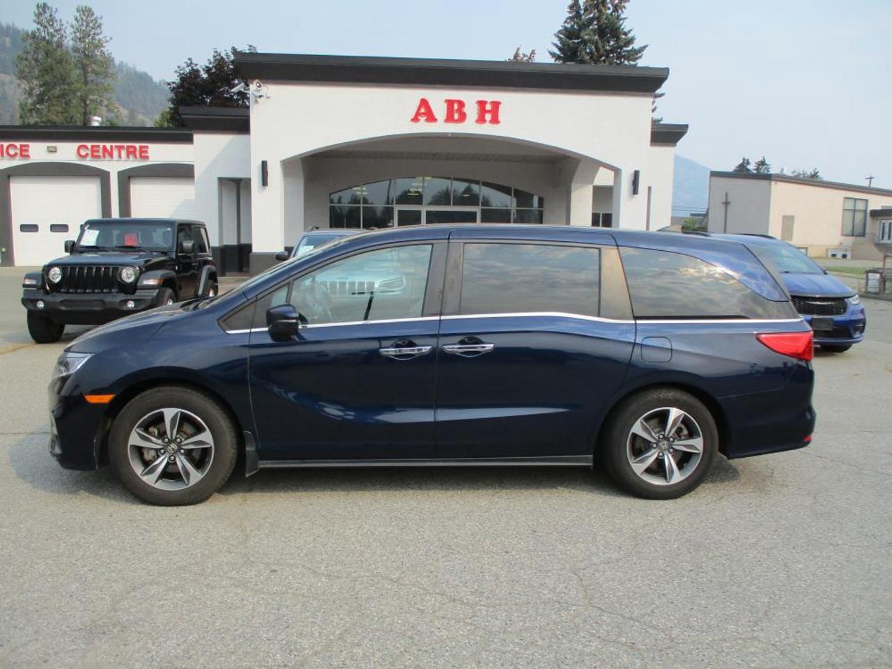 2018 Honda Odyssey EX-L - Photo #3