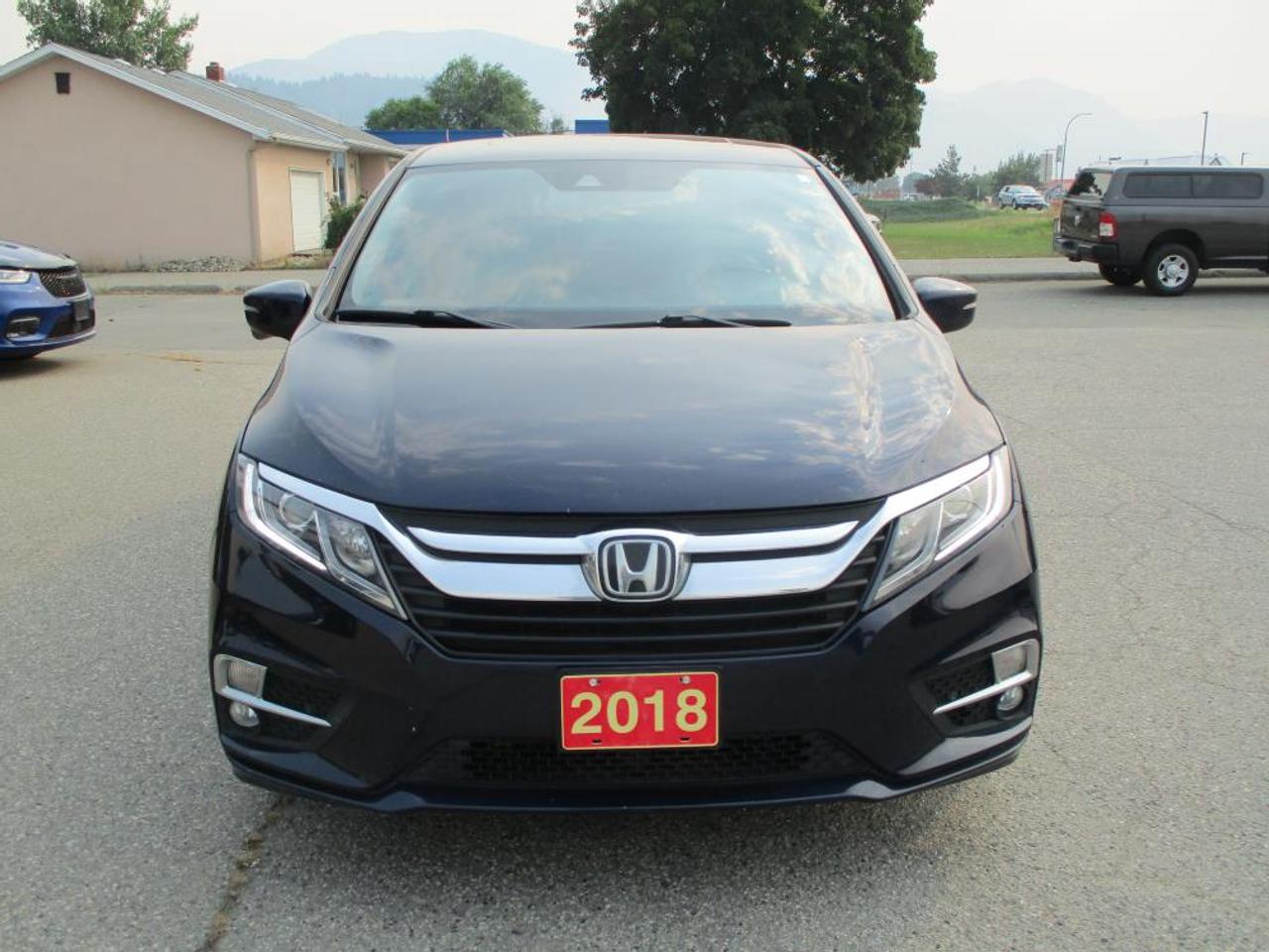 2018 Honda Odyssey EX-L - Photo #2
