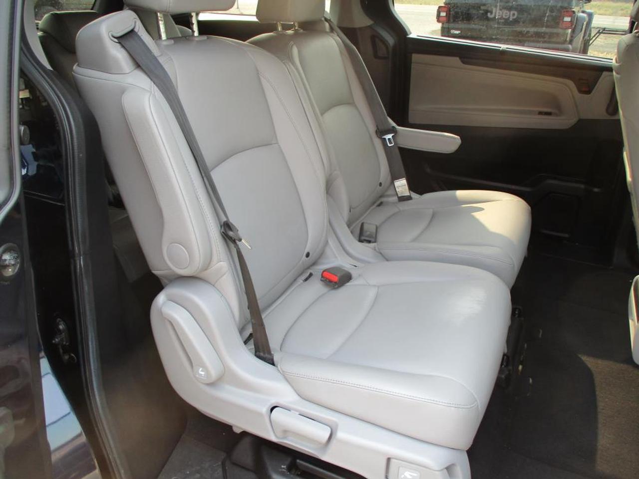2018 Honda Odyssey EX-L Photo