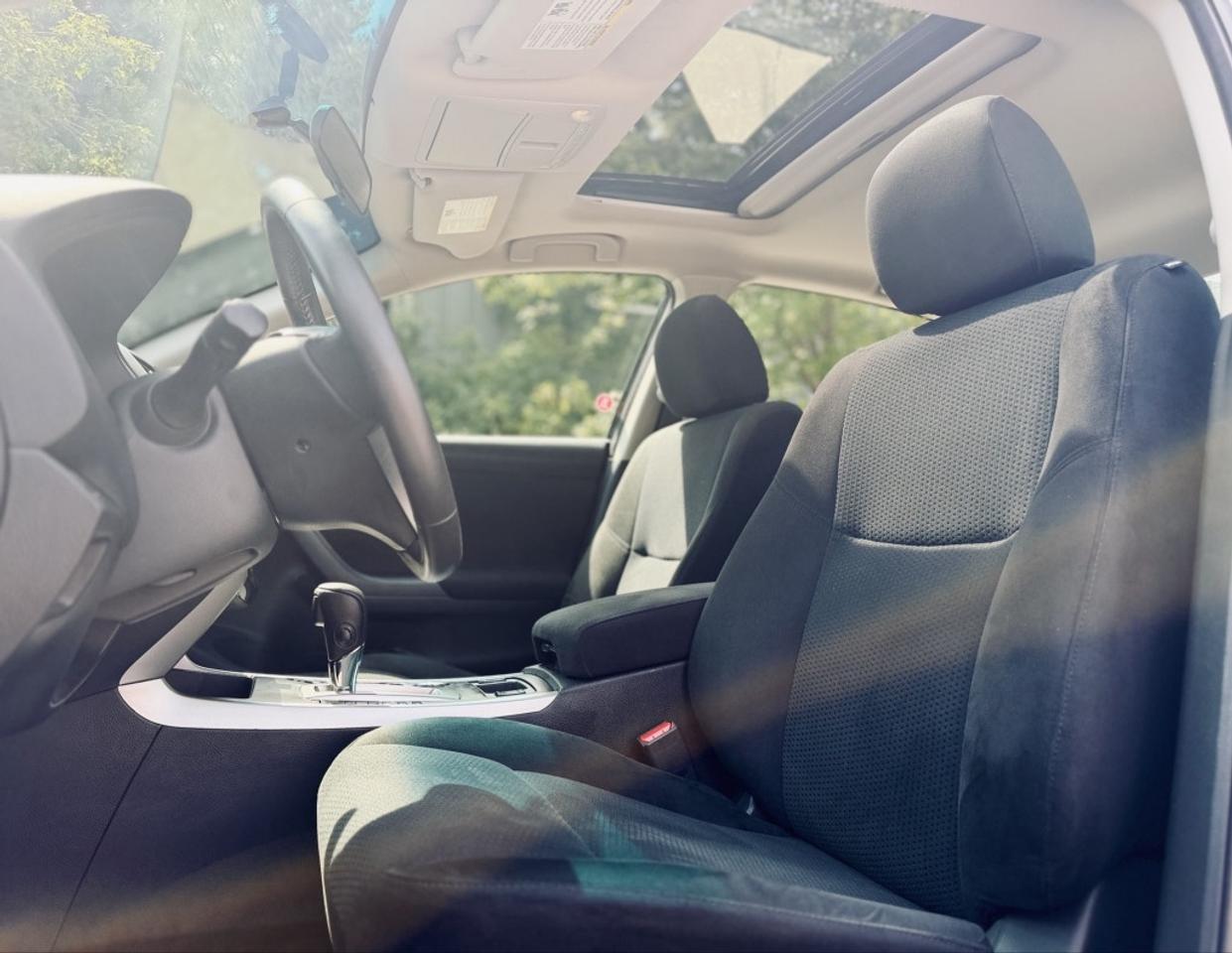 2015 Nissan Altima 2.5 SV Photo